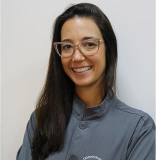 Omne Odontologia Integrada - Dra. Gabriela P de Araújo